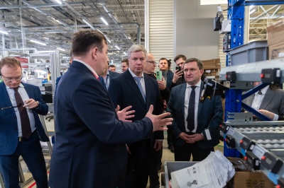 Губернатор Ульяновской области и делегация промышленников региона посетили АО «ПГ «Метран»